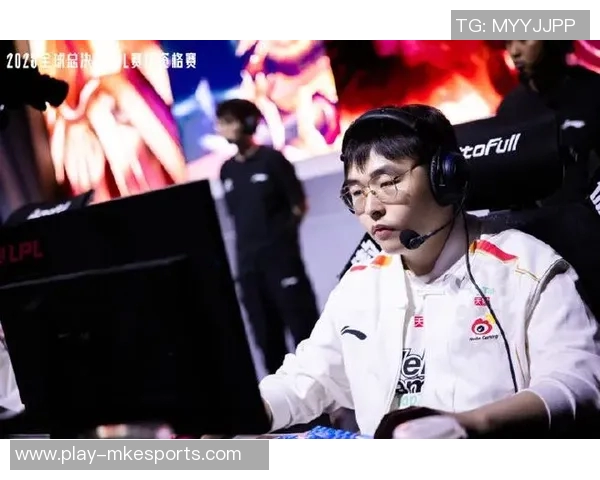 电竞新闻S15LOL赛事分析聚焦JDG战队默契配合与战术执行的精彩表现