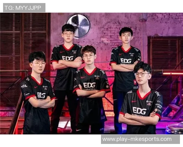 英雄联盟巨献揭秘EDG战队背后的技术与战术创新之旅实时新闻